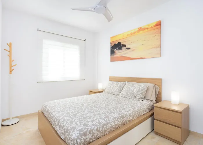 Home2book Stunning Terrace & Pool Caletillas 아파트 *